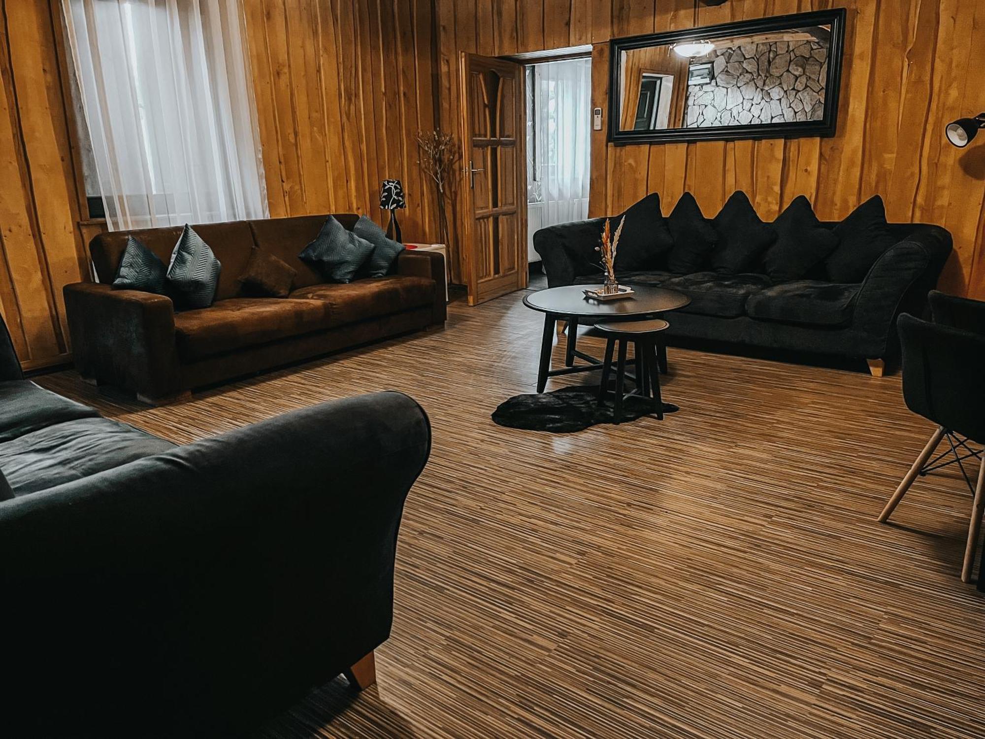 Karczma Michelle Hotel Jankowice  Luaran gambar
