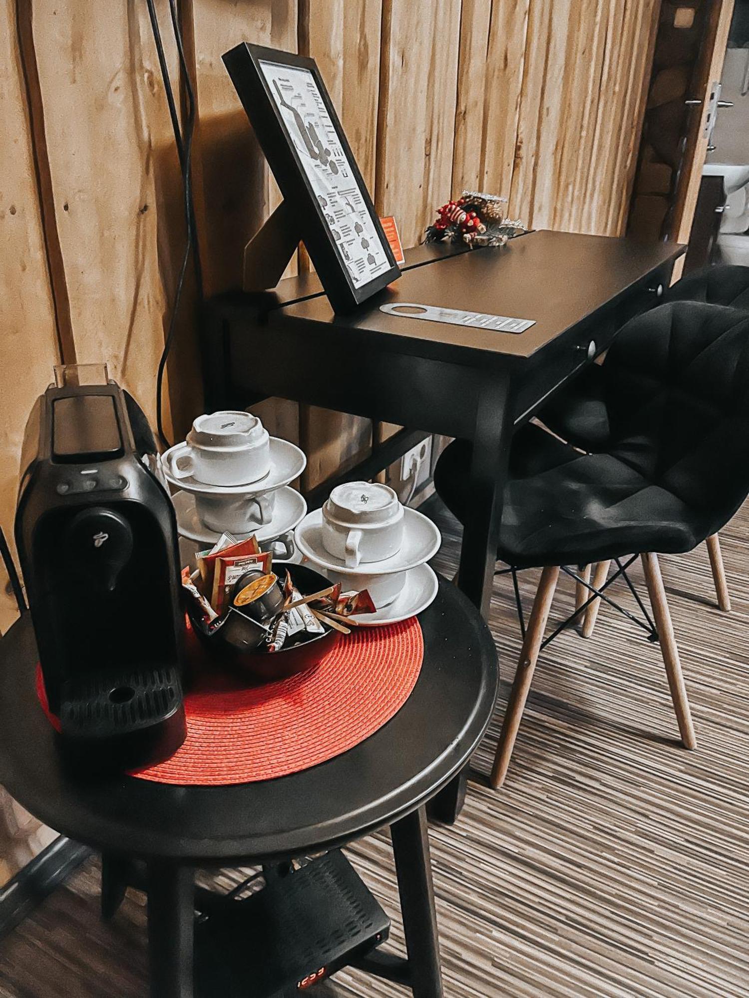 Karczma Michelle Hotel Jankowice  Luaran gambar